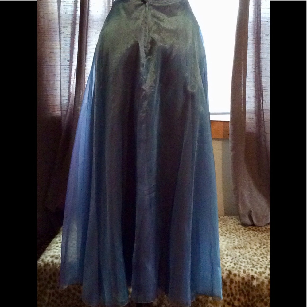 Prom Dress - Picture 2 of 5